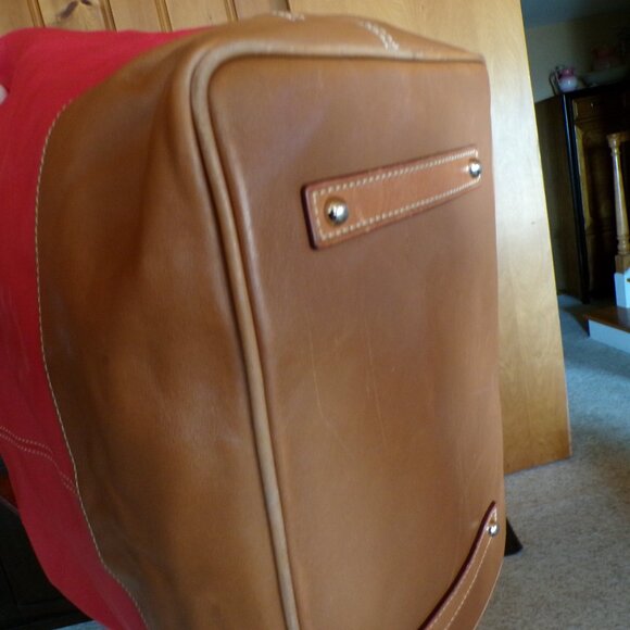 Large Dooney & Burke purse - Picture 5 of 11